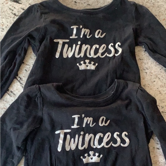 2 twin princess long sleeve black shirts size 18-24 months - Picture 1 of 3